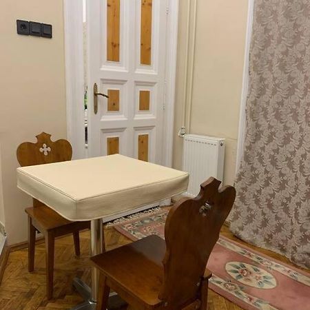 Central Location For One Person Budapest Extérieur photo